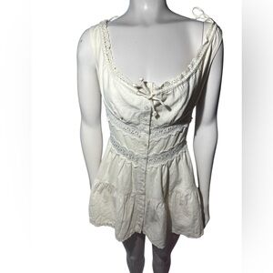 Kayla’s Armoire Elegant Cream Lace Trim Blouse